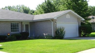 8551 Kleinman Rd, Highland, IN 46322 - photo 2