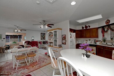 3696 Cactus Ridge Dr-6