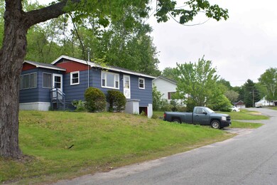 47 Winter St, Millinocket, ME 04462 - photo 2