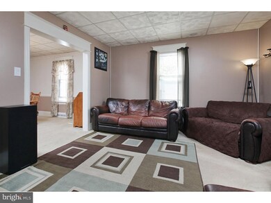 579 Beacon Ave, Paulsboro, NJ 08066 - photo 6