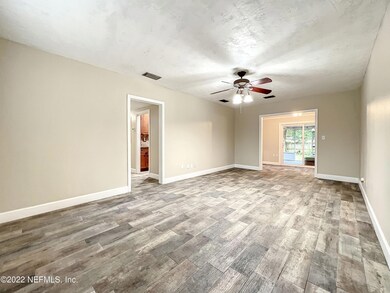 344 Oglethorpe Rd, Jacksonville, FL 32216 - photo 4