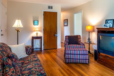 (10 of 25) 325 Bayshore Dr-19099082624