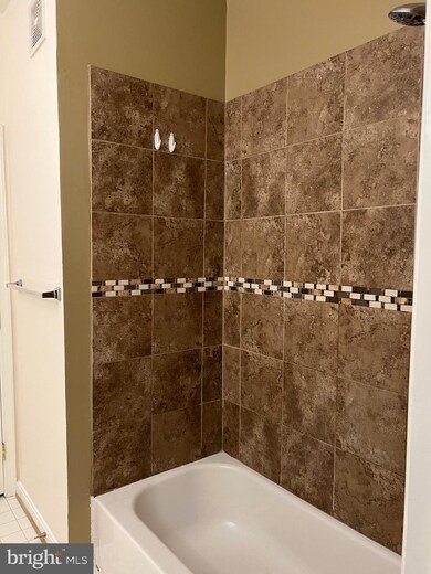 15620 Everglade Ln unit 204, Bowie, MD 20716 - photo 7