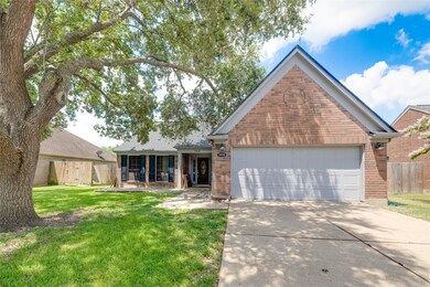 3908 Greenwood Dr, Pearland, TX 77584 - photo 2