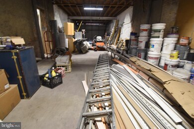 2338 Mcelderry St, Baltimore, MD 21205 - photo 7