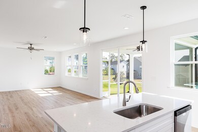 382 Providence Creek Dr, Fuquay-Varina, NC 27526 - photo 6