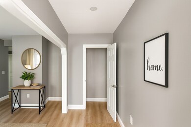 6 Muldoons Ct unit 1, Waltham, MA 02453 - photo 3