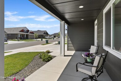 04-Front Porch