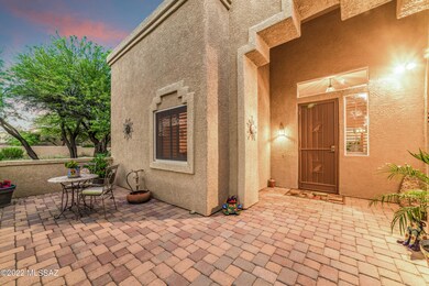 Lovely Private Courtyard