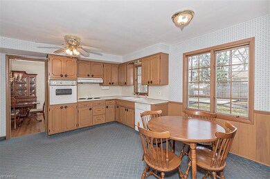 Huge Eat-In Kitchen with Built-in Wall Oven and Co