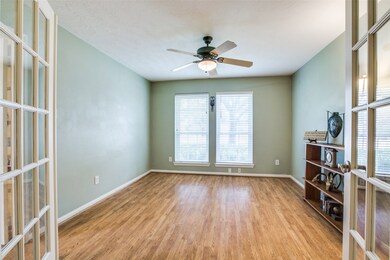 13510 Country Cir, Tomball, TX 77375 - photo 4