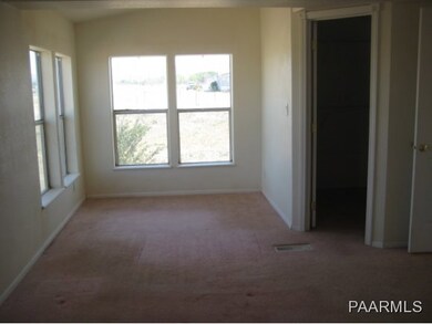 24899 N Naples St, Paulden, AZ 86334 - photo 4