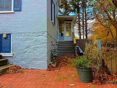 9 Lafountain St unit 11, Burlington, VT 05401 - photo 2