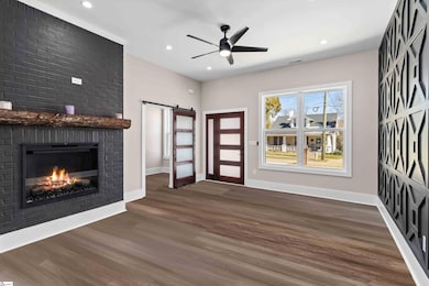 128 Elm Ct, Greenwood, SC 29646 - photo 4