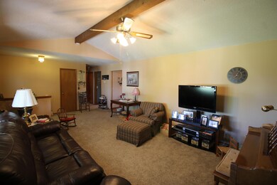 Living room 3