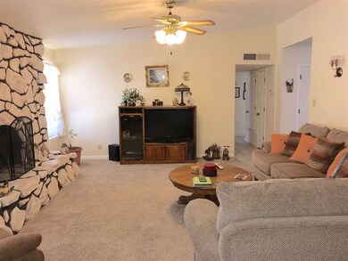 402 Sunglow Ave, Alamogordo, NM 88310 - photo 7