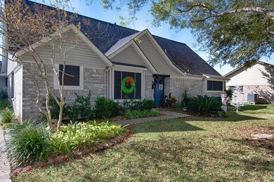 3425 Frances Ct, Alvin, TX 77511 - photo 5