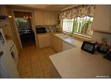 10630 Park View Cir unit b, El Paso, TX 79935 - photo 6