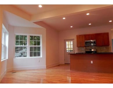 18 Wayne St, Dorchester, MA 02121 - photo 3