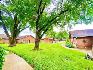 415 S Westgate Dr unit 12, Weslaco, TX 78596 - photo 3