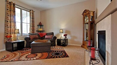 6 SittingRoom1