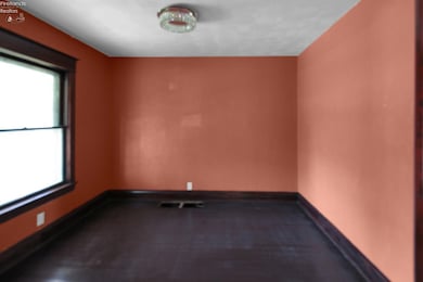 49 Nevada St, Toledo, OH 43605 - photo 7