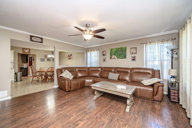 34-web-or-mls-170-e-crest-ct