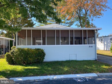 310 Dale Ln, Williamstown, NJ 08094 - photo 2