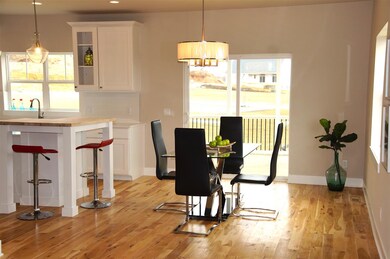 6271 Summit View Dr, Fitchburg, WI 53719 - photo 7