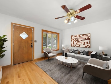 334 Maple Ln, Hillside, IL 60162 - photo 3