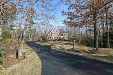 8 Dublin Ct, Bedford, NH 03110 - photo 2