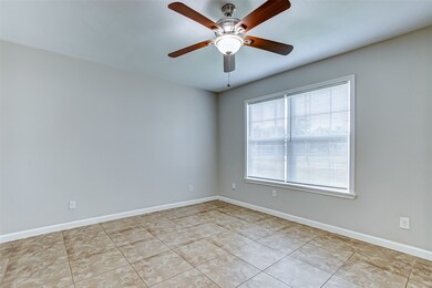 535 Plymouth St, Houston, TX 77022 - photo 6