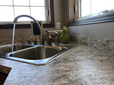 Photo os similar model kitchen sink