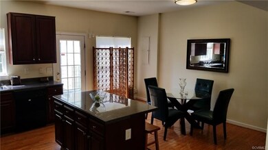 Large Eat in Kitchen