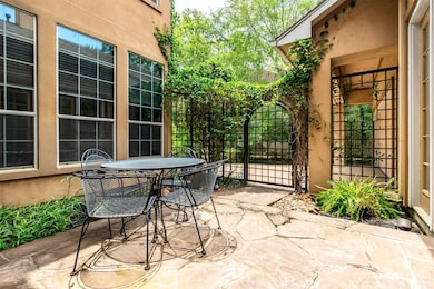 187 E Lansdowne Cir, Spring, TX 77382 - photo 6