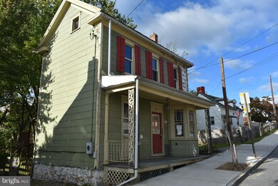 311 Jefferson St, Hagerstown, MD 21740 - photo 2