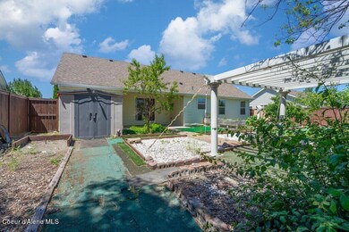 008-7322TalonLane-CoeurdAlene-ID-83815-S
