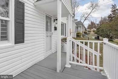 310 Zelma Ave, Capitol Heights, MD 20743 - photo 2