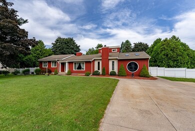 79 Barbara Ln, Feeding Hills, MA 01030 - photo 3