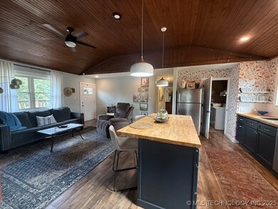 251 Greer Rd, Eufaula, OK 74432 - photo 5