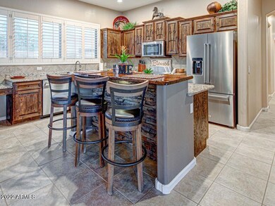 008_Live Edge Wood Counter