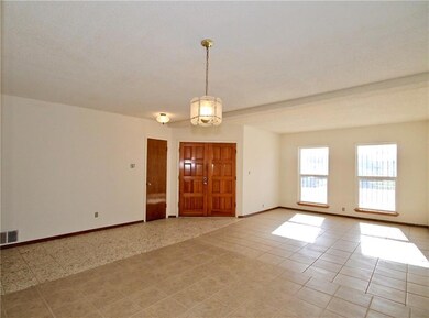 236 Duanesburg St, Horizon City, TX 79928 - photo 4