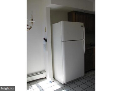 16 N 9th St unit 3, Emmaus, PA 18049 - photo 6