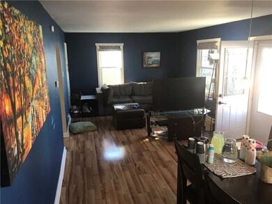 903 E Benton St, Wapakoneta, OH 45895 - photo 2