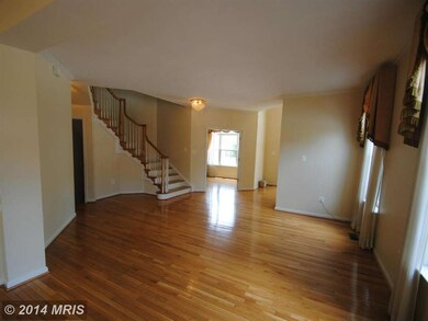 2049 Madrillon Rd, Vienna, VA 22182 - photo 6