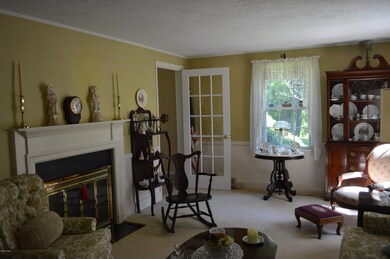 21 Schermerhorn Park, Lenox, MA 01240 - photo 2