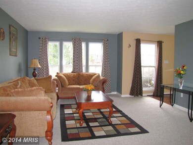 7600 Oakbridge Dr, Windsor Mill, MD 21244 - photo 2