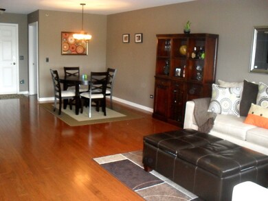 351 Town Place Cir unit 504, Buffalo Grove, IL 60089 - photo 7