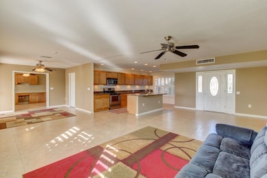10801 West Pine Aire MLS Size (9)