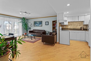 127 N Wolf Rd unit 53B, Wheeling, IL 60090 - photo 6